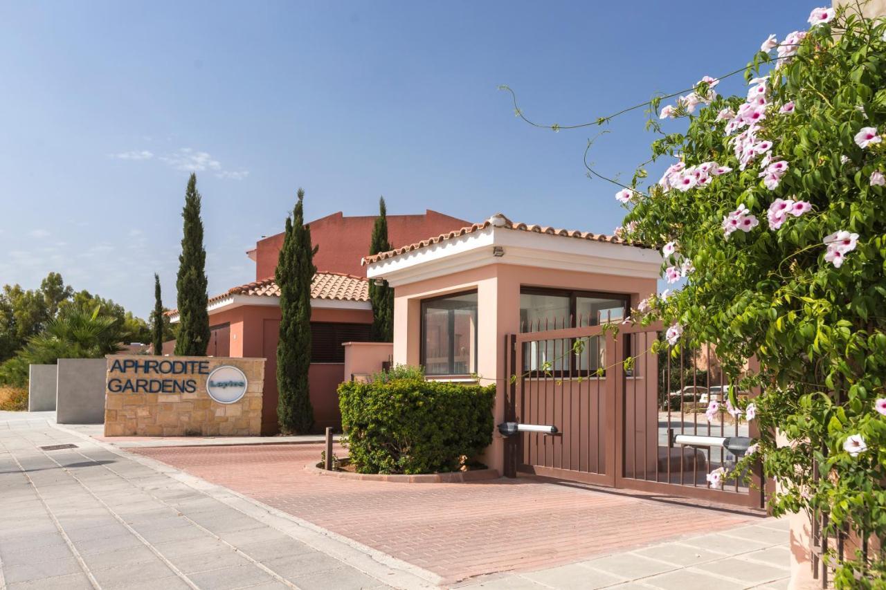 Resitour - Aphrodite Gardens Paphos Exterior photo