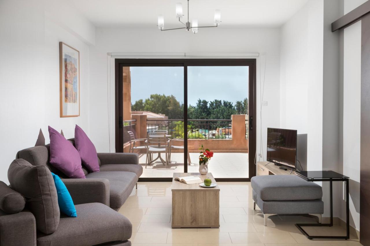 Resitour - Aphrodite Gardens Paphos Exterior photo
